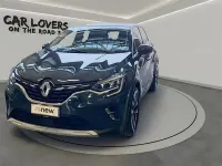 Usata Renault Captur Techno 145 CV (106 kW) 2023 Blu scuro SUV