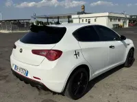 Usata Alfa Romeo Giulietta Distinctive 105 CV (77 kW) 2011 Bianco Utilitaria