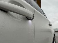Usata BMW 118 143 CV (105 kW) 2010 Bianco Utilitaria