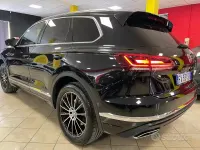 Usata VW Touareg 286 CV (210 kW) 2019 Nero SUV
