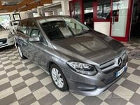 Usata Mercedes B180 Business 110 CV (80 kW) 2018 Grigio Utilitaria