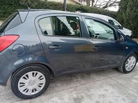 Usata Opel Corsa 65 CV (47 kW) 2008 Blu Utilitaria