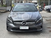 Usata Mercedes CLA200 136 CV (100 kW) 2019 Grigio Station wagon