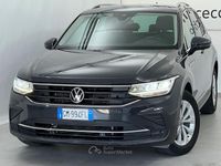 Usado VW Tiguan Life 150 CV (110 kW) 2023 Gris SUV