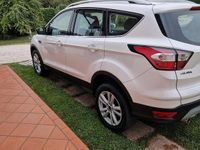 Usata Ford Kuga 120 CV (88 kW) 2017 Bianco SUV