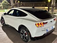 Usata Ford Mustang Mach-E 258 kW (351 CV) 2021 Bianco SUV