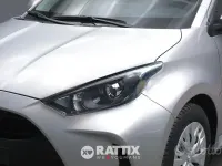 Usata Toyota Yaris Hybrid Active 92 CV (67 kW) 2022 Argento Berlina
