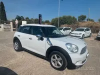 Usata Mini One Countryman 90 CV (66 kW) 2014 Bianco SUV
