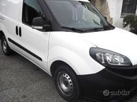 Usata Fiat Doblò 105 CV (77 kW) 2021 Bianco Monovolume