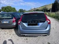 Usata Volvo V60 Summum 150 CV (110 kW) 2017 Bluazzurro Station wagon