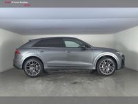 Usata Audi Q8 S-Line 286 CV (210 kW) 2024 Grigio daytona perlato SUV