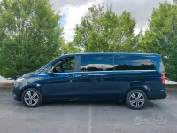 Usata Mercedes V250 Premium 190 CV (139 kW) 2019 Blu Monovolume