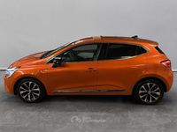 Usata Renault Clio V Techno 101 CV (74 kW) 2023 Arancione Berlina