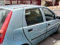 Usata Fiat Punto 80 CV (58 kW) 2001 Blu Utilitaria