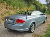 Usata Volvo C70 Momentum 179 CV (131 kW) 2006 Cabrio