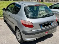 Usata Peugeot 206 60 CV (44 kW) 2002 Grigio Berlina