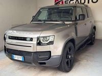 Usata Land Rover Defender SE Dynamic 250 CV (183 kW) 2024 Oro SUV