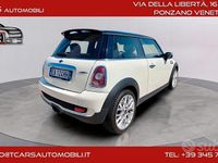Usata Mini Cooper 211 CV (155 kW) 2009 Beige Utilitaria