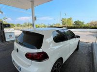Usata VW Golf VI 122 CV (89 kW) 2009 Bianco Utilitaria