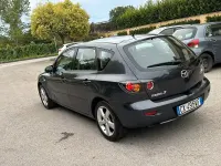 Usata Mazda 3 109 CV (80 kW) 2006 Grigio Berlina