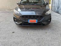 Usata Ford Focus ST-Line 120 CV (88 kW) 2020 Grigio Station wagon