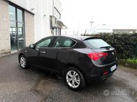 Usata Alfa Romeo Giulietta 120 CV (88 kW) 2012 Utilitaria