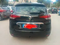 Usata Renault Scénic Intens 110 CV (80 kW) 2017 Nero Monovolume