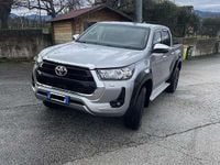 Usata Toyota HiLux Lounge 150 CV (110 kW) 2022 Pick-up