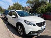 Usata Peugeot 2008 Allure 100 CV (73 kW) 2017 Bianco SUV