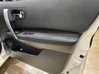 Usata Nissan Qashqai N-TEC 110 CV (80 kW) 2013 Bianco SUV