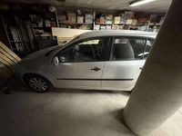 Usata VW Golf IV 105 CV (77 kW) 2005 Grigio Berlina
