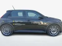 Nuova Renault 5 E-Tech Urban 69 kW (95 CV) 2026 Nero