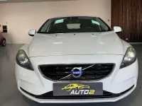 Usata Volvo V40 Business Edition 116 CV (85 kW) 2015 Bianco Berlina