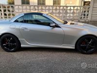 Usata Mercedes SLK200 163 CV (119 kW) 2004 Grigio Cabrio