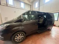 Usata Ford Tourneo 53 CV (38 kW) 2019 Grigio Monovolume