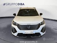 Usata Peugeot 2008 Allure 101 CV (74 kW) 2025 Bianco SUV