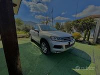 Usata VW Touareg 239 CV (175 kW) 2012 Grigio SUV