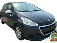 Usata Peugeot 208 Active 68 CV (50 kW) 2018 Nero Utilitaria