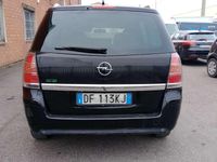 Usata Opel Zafira 95 CV (69 kW) 2007 Nero Monovolume