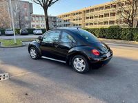 Usata VW New Beetle 116 CV (85 kW) 1999 Nero Utilitaria