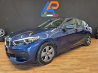 Usata BMW 118 Luxury Line 150 CV (110 kW) 2020 Blu/azzurro Berlina