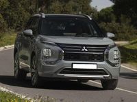 Nuova Mitsubishi Outlander P-HEV 306 CV (225 kW) 2026 Argento SUV