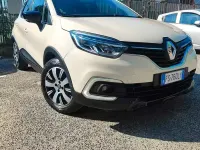 Usata Renault Captur 90 CV (66 kW) 2018 Beige SUV