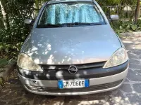 Usata Opel Corsa 75 CV (55 kW) 2001 Grigio Utilitaria