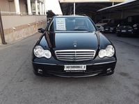 Usata Mercedes C220 Elegance 150 CV (110 kW) 2006 Nero Station wagon