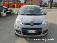 Usata Fiat Panda Easy 69 CV (50 kW) 2018 Gray Utilitaria