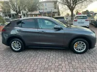 Usata Alfa Romeo Stelvio Executive 210 CV (154 kW) 2017 Grigio SUV
