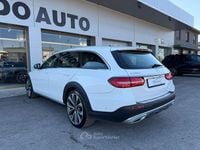 Usata Mercedes E220 All-Terrain 194 CV (142 kW) 2019 Bianco Station wagon