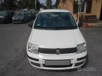 Usata Fiat Panda Active 69 CV (50 kW) 2011 Bianco Utilitaria