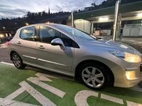 Usata Peugeot 308 90 CV (66 kW) 2008 Grigio Berlina